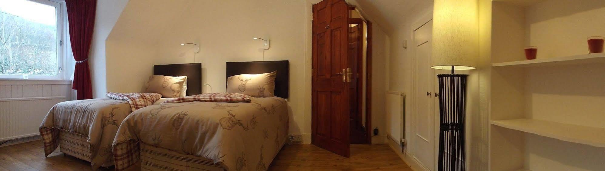 The Golden Larches Bed & Breakfast Lochearnhead Exterior photo